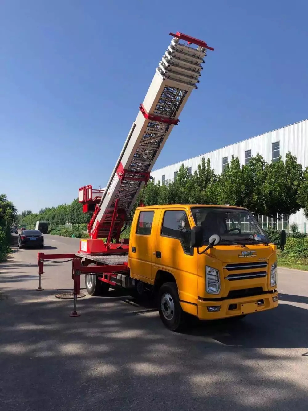 郭河镇附近的云梯车出租服务：轻松解决高空作业需求