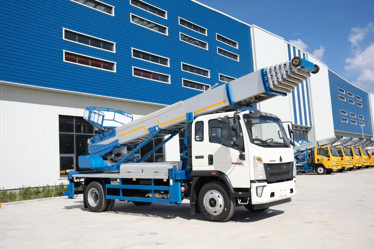 郭河镇出租云梯车高空作业车 建筑垃圾搬运